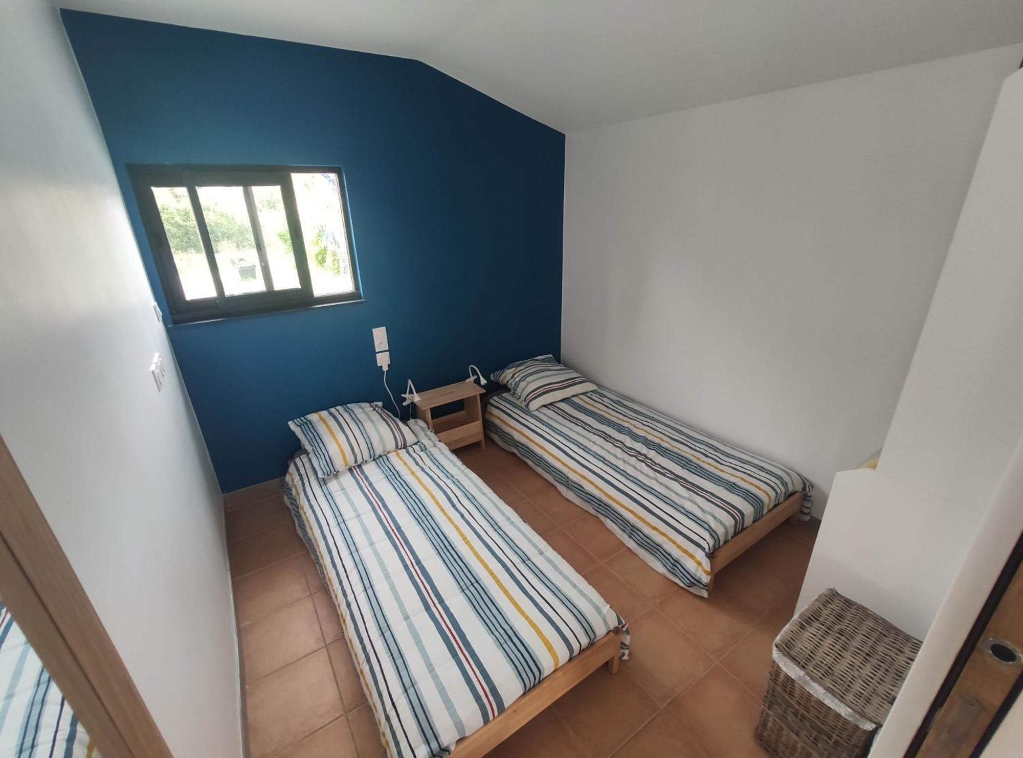 2 Maisons De 3 Et 2 Avec Grande Piscine Commune Ferienhaus